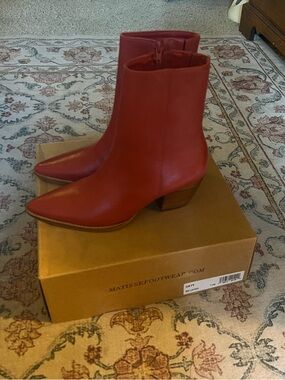 NIB Matisse Catt Ankle boot